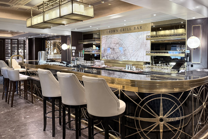Crown Grill Bar